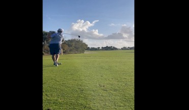 Video thumbnail: Parkland Florida golfer using ZeroGolfTee  tee